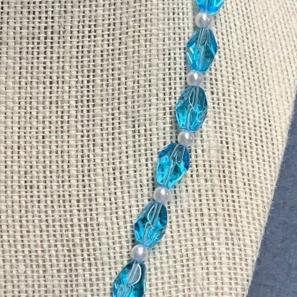 Glass Heart Pendant Necklace 18 In Pearl Turquoise Blue Silver Mermaid Flower - Picture 4 of 9